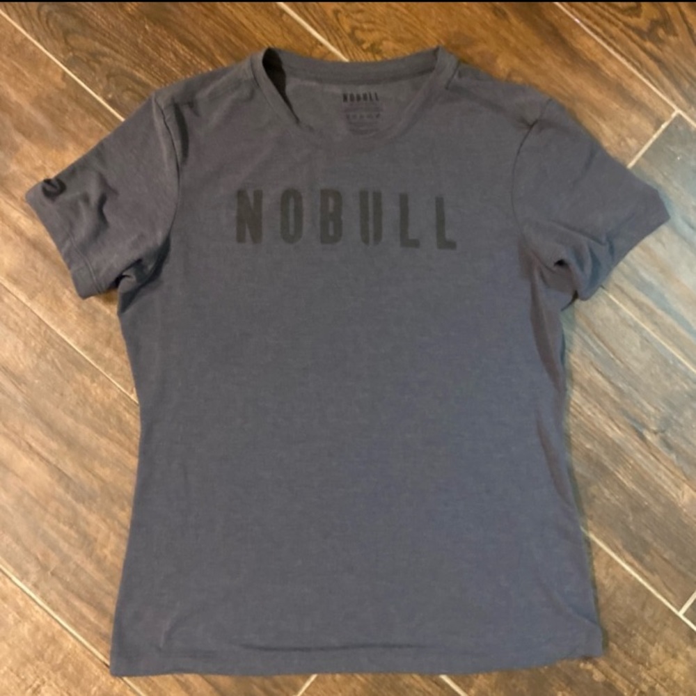 NOBULL Women’s Tee, Size M, Charcoal Gray